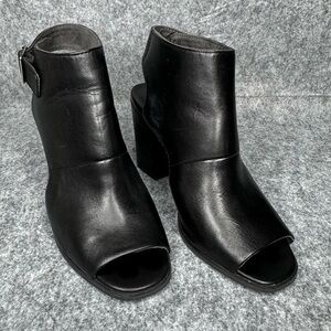 Seychelles Women's Battery Dress‎ Pump in Black- Sz 9